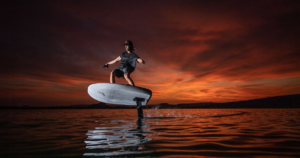 Sortie bateau + 2 heures de E-Foil sur le lac Léman (1-2pers.) – Image 4